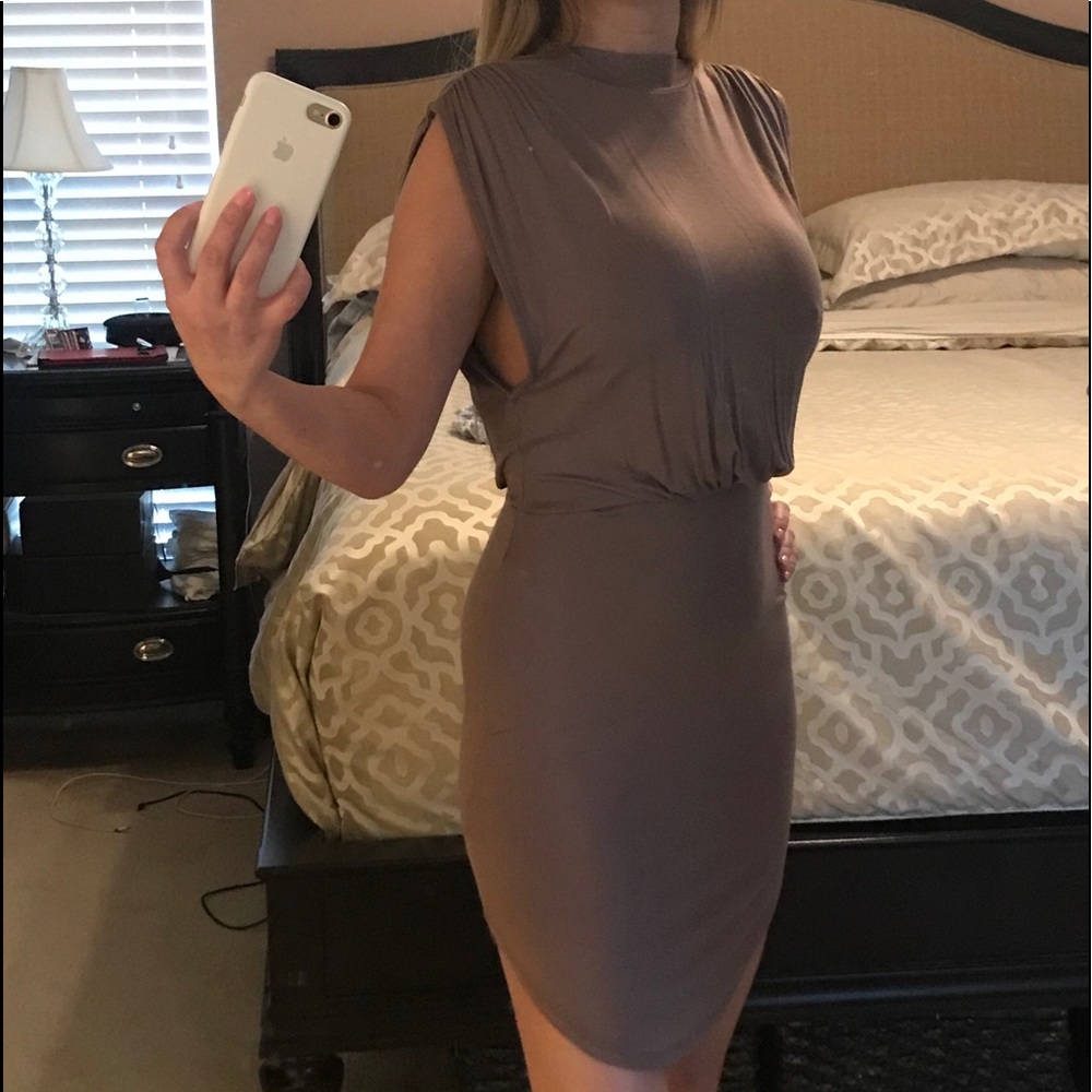 Sexy keyhole back dress from Charlotte Russe.